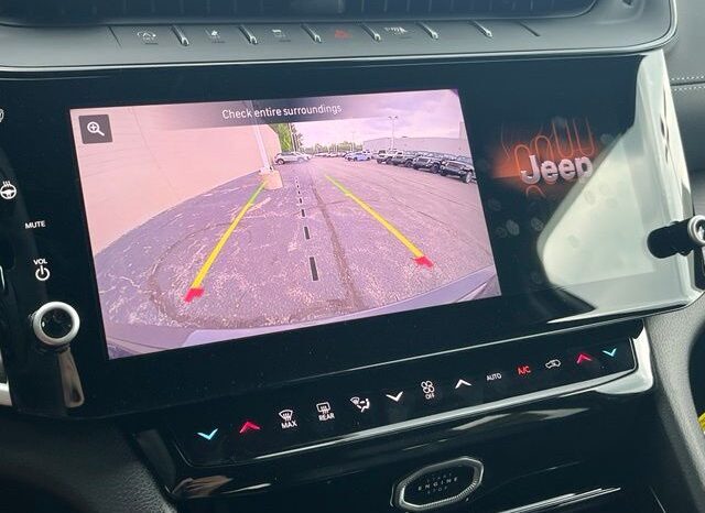 
								Jeep Grand Cherokee full									