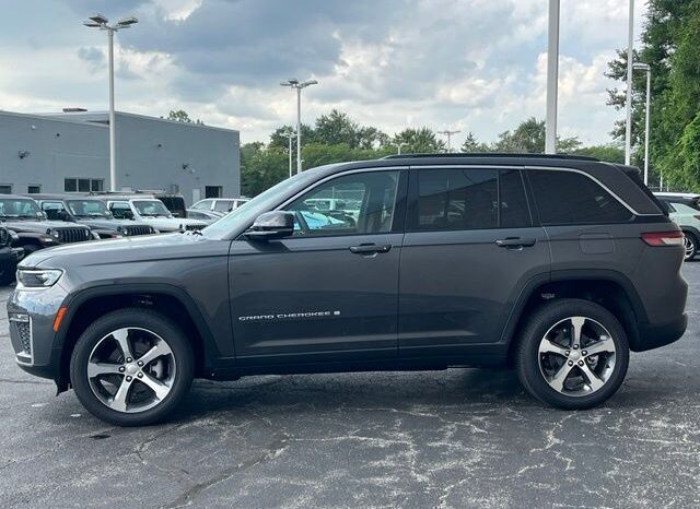 
								Jeep Grand Cherokee full									