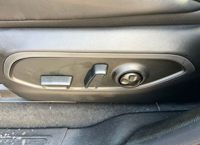 
								Jeep Grand Cherokee L full									