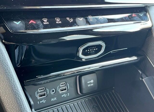 
								Jeep Grand Cherokee L full									