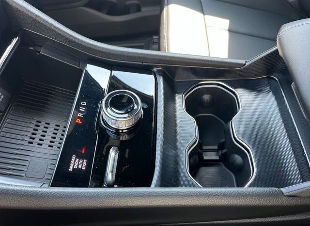 
								Jeep Grand Cherokee L full									
