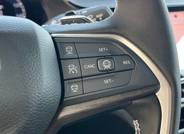 
								Jeep Grand Cherokee L full									