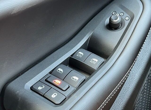 
								Jeep Grand Cherokee L full									