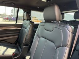 
										Jeep Grand Cherokee L full									