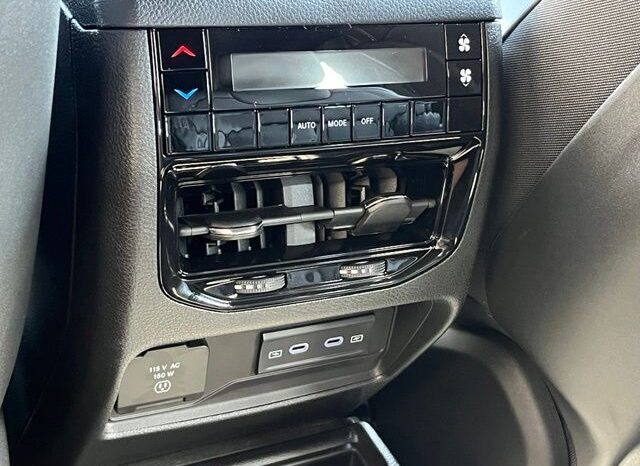 
								Jeep Grand Cherokee L full									