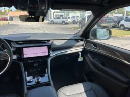 
										Jeep Grand Cherokee L full									