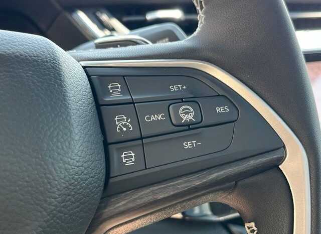 
								Jeep Grand Cherokee L full									