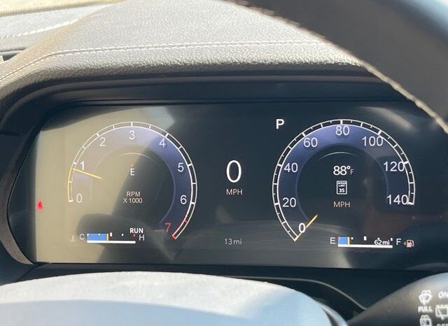 
								Jeep Grand Cherokee L full									