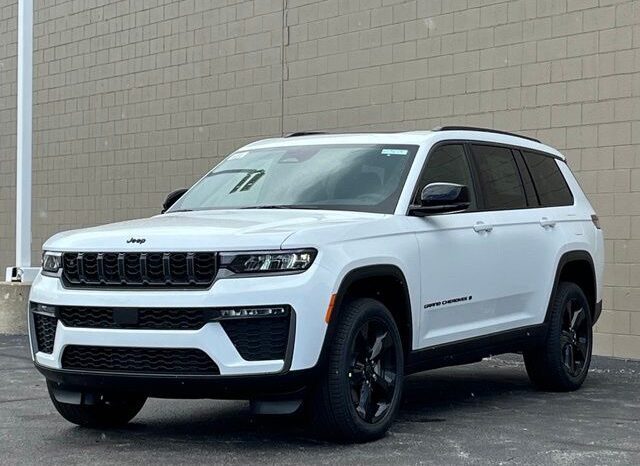 
								Jeep Grand Cherokee L full									