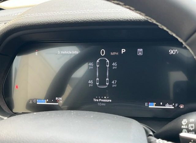 
								Jeep Grand Cherokee L full									