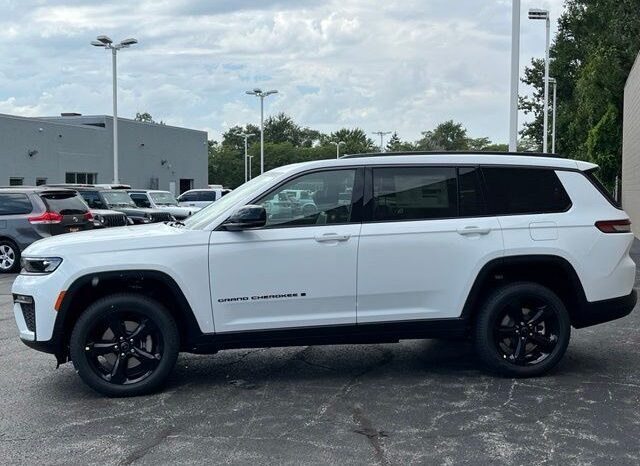 
								Jeep Grand Cherokee L full									