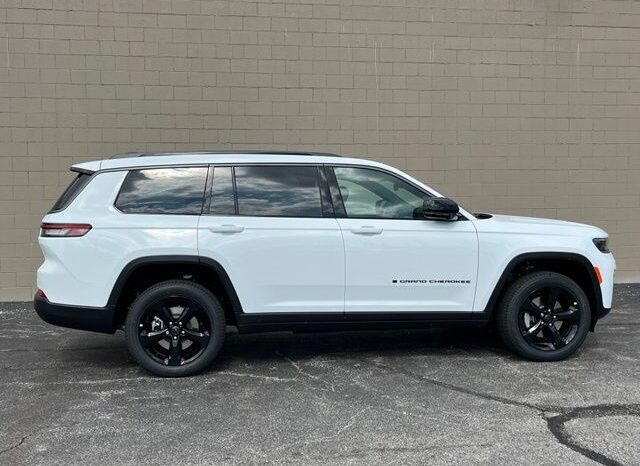 
								Jeep Grand Cherokee L full									