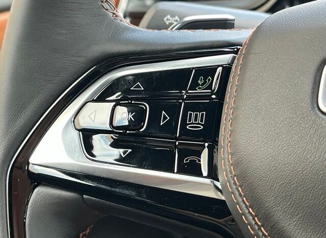 
								Jeep Grand Cherokee full									
