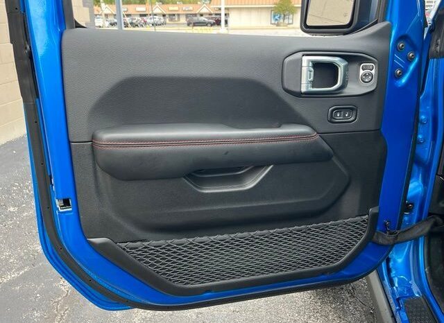 
								Jeep Wrangler full									