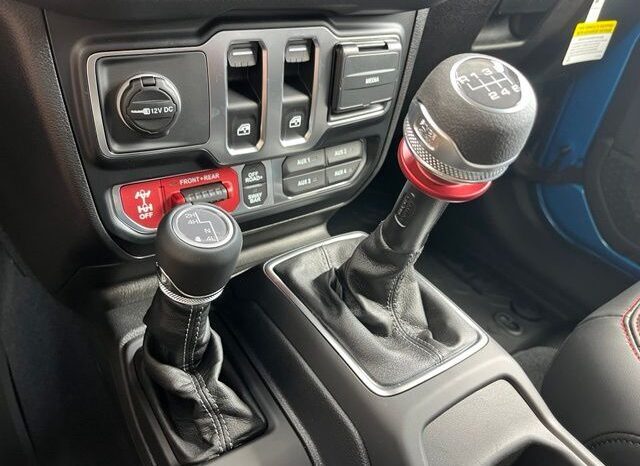 
								Jeep Wrangler full									