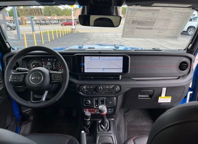 
								Jeep Wrangler full									