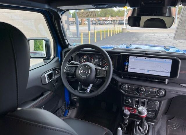 
								Jeep Wrangler full									