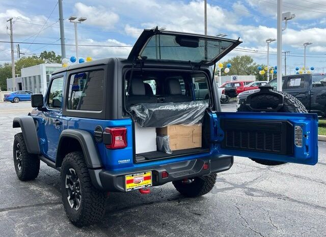 
								Jeep Wrangler full									