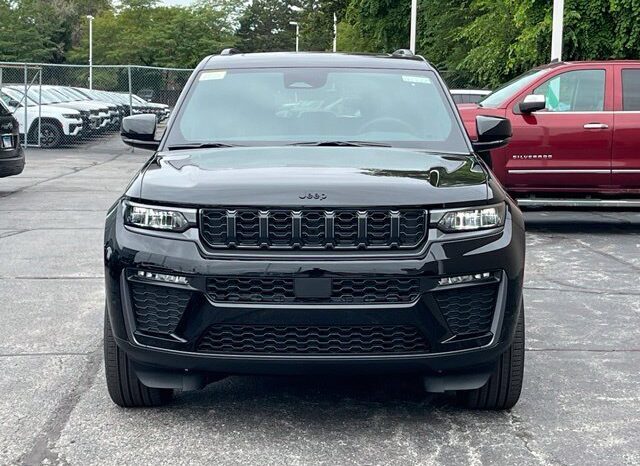 
								Jeep Grand Cherokee full									