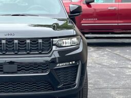 
										Jeep Grand Cherokee full									