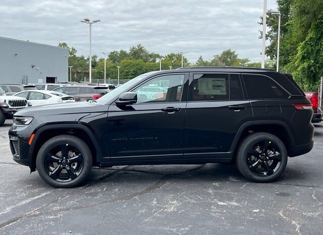 
								Jeep Grand Cherokee full									