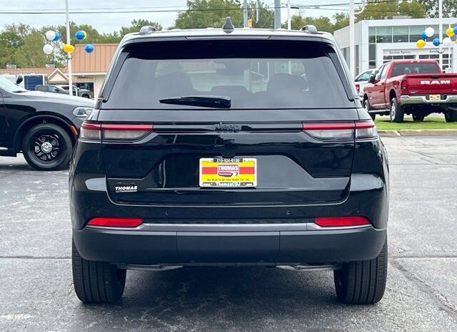 
								Jeep Grand Cherokee full									