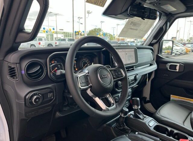 
								Jeep Wrangler full									