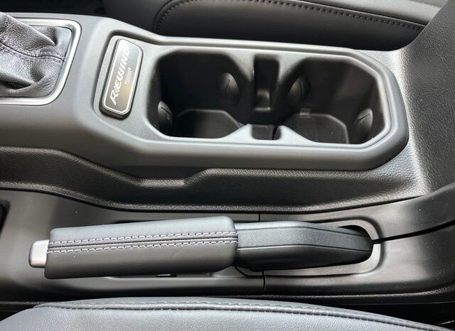 
								Jeep Wrangler full									
