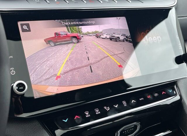 
								Jeep Grand Cherokee full									