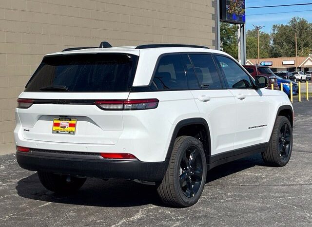 
								Jeep Grand Cherokee full									