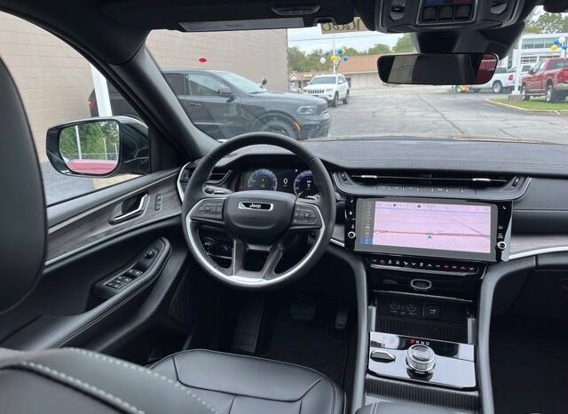 
								Jeep Grand Cherokee full									