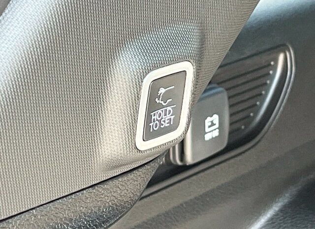 
								Jeep Grand Cherokee full									