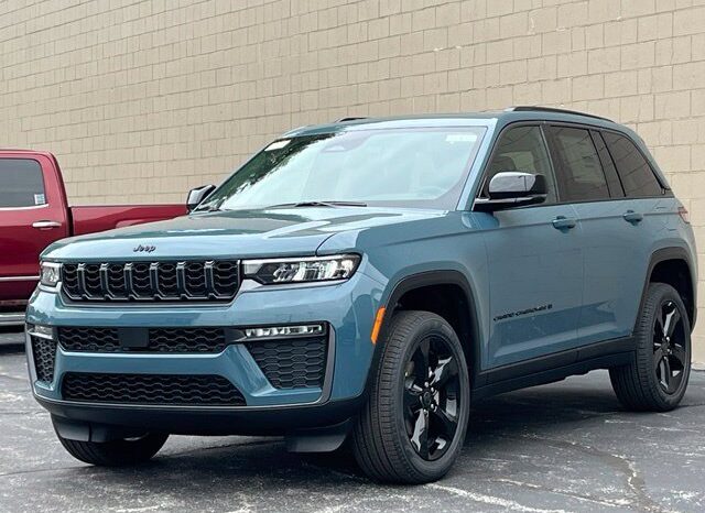 
								Jeep Grand Cherokee full									