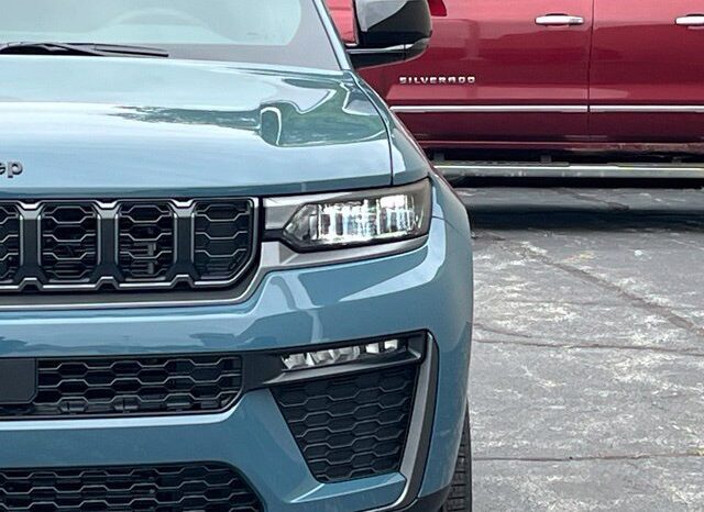 
								Jeep Grand Cherokee full									