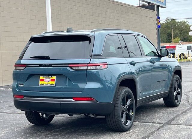 
								Jeep Grand Cherokee full									