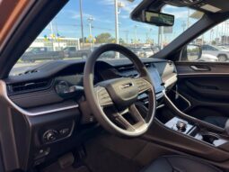 
										Jeep Grand Cherokee L full									