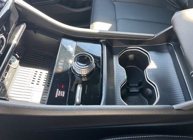 
								Jeep Grand Cherokee L full									
