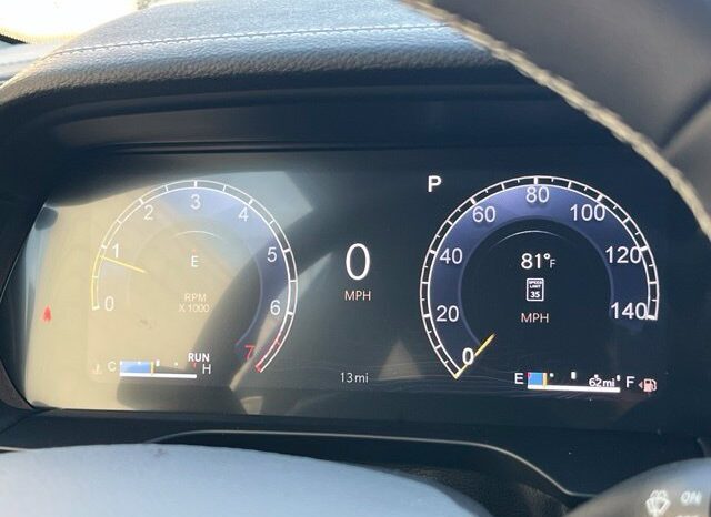 
								Jeep Grand Cherokee L full									