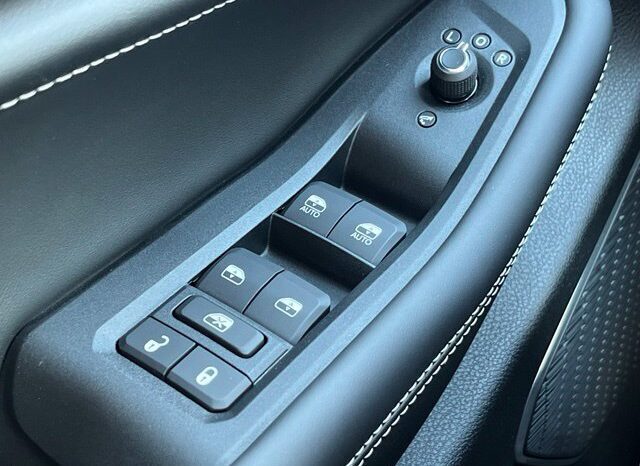 
								Jeep Grand Cherokee L full									