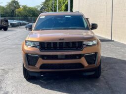 
										Jeep Grand Cherokee L full									