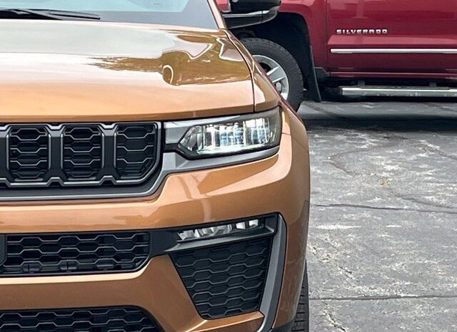 
								Jeep Grand Cherokee L full									