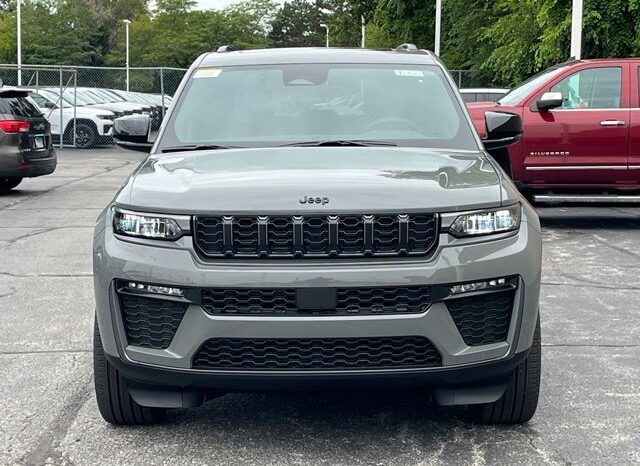 
								Jeep Grand Cherokee full									