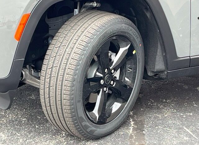 
								Jeep Grand Cherokee full									