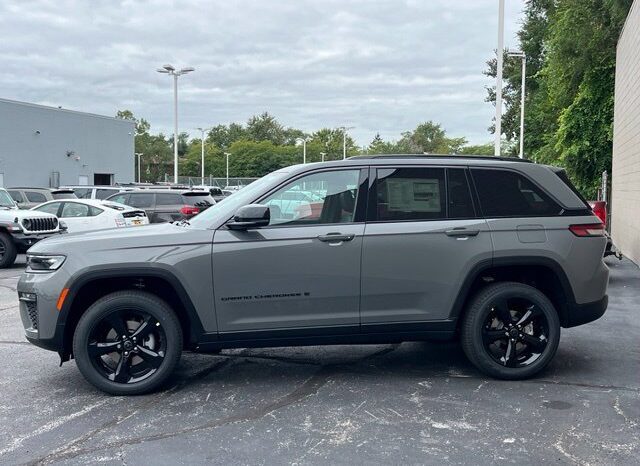 
								Jeep Grand Cherokee full									