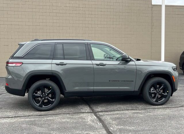 
								Jeep Grand Cherokee full									