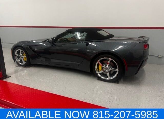 
								Chevrolet Corvette Stingray full									