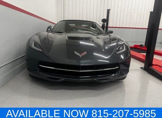
								Chevrolet Corvette Stingray full									