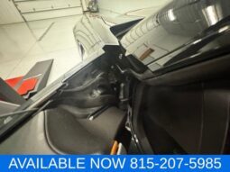 
										Chevrolet Corvette Stingray full									