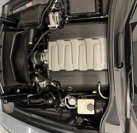 
								Chevrolet Corvette Stingray full									
