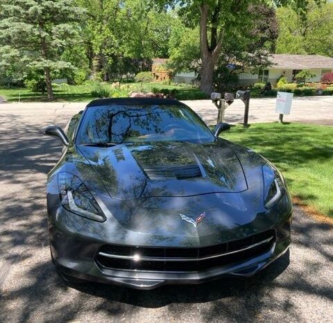 
								Chevrolet Corvette Stingray full									